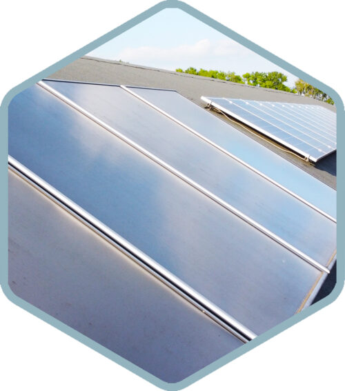 Solarthermische Kollektoren auf dem Dach